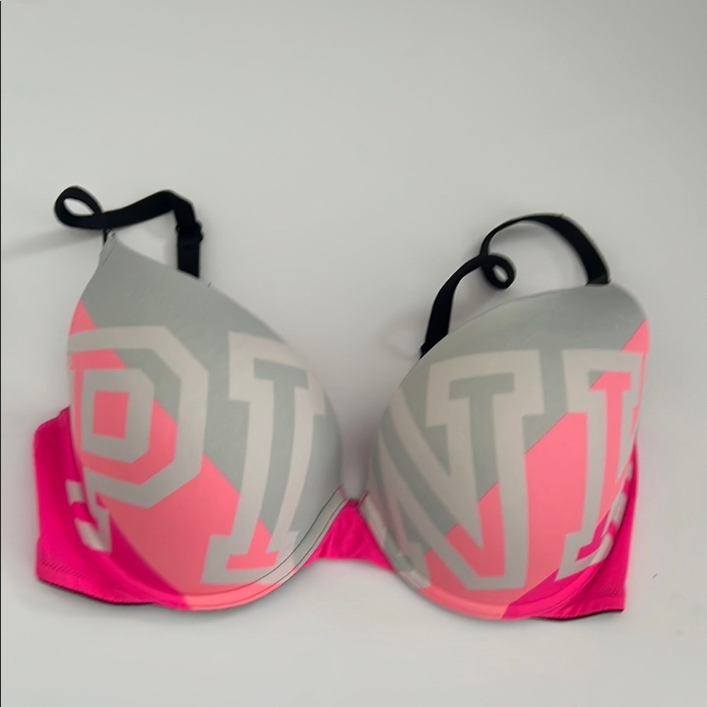 PINK Victoria's Secret Pink and Gray Underwire Bra 34D